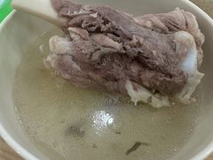 -周震馄饨