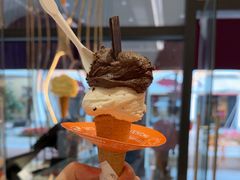 -VENCHI 闻绮(上海佛罗伦萨小镇店)