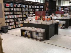 -诚品(信义店)