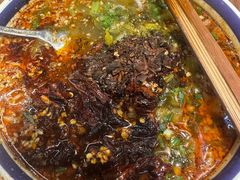 -云阿蛮云南生烫牛肉米线(奉贤路店)