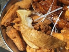 原味炸鸡和酱油鸡双拼-MI WU FACTORY米屋美食工厂餐厅(绿地店)
