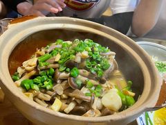 -寻钵记民菜馆·正宗常德钵子菜(滨湖路店)