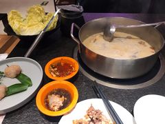 娃娃菜-煲宫猪肚鸡(昆山金鹰国际购物中心店)