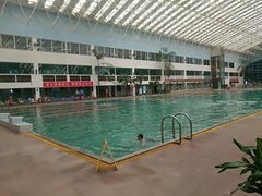 -龙脉温泉室内游泳馆