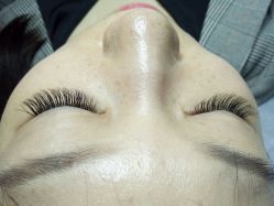 睫毛嫁接-光SPA科技美肤