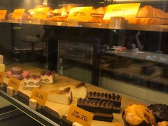 面包甜点陈列柜-麦当劳(百利广场店)