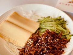 -鱼翅楼·津派砂锅鱼翅(水上公园店)