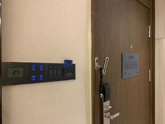 -潮岸酒店(广州琶洲会展广州塔店)