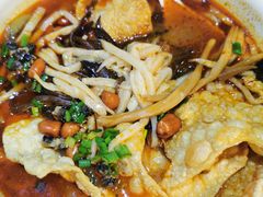 -丽丽三鲜螺蛳粉(田林路店)