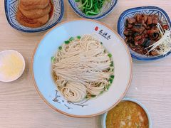 -朱洪元苏式面馆(绿宝广场店)
