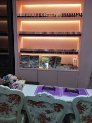 -斐尔国际皮肤管理中心