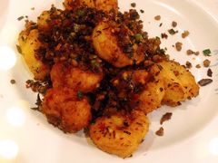 芽菜肉末炒虾球-新川办餐厅