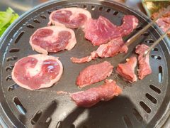 -鞍山新村(地铁站)
