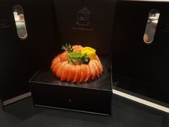 三文鱼蛋糕-湯記傳菜