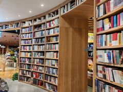 -覔书店(壹方城店)