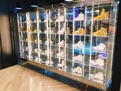 -Air Jordan(世贸天阶店)