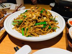 腌猪肉酸菜炒莜面-老阿妈蒙古村·蒙古包·草原文化·歌舞表演(老君堂店)