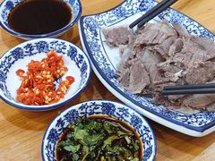 -大陈鸿源牛肉馆(大陈总店)