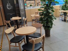 大堂-瑞幸咖啡(王府井购物中心店)