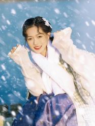 -盘子女人坊生日照·摄影馆(华强店)