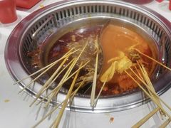 -宏姐串串香(宏伟路店)
