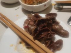 -海底捞火锅(长宁路龙之梦店)