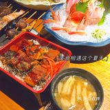 和姐妹们相聚在黑门乐酒天，真是吃🉐️有滋有味!