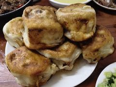 -宝瑞门钉肉饼店