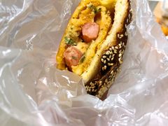 松松面包-苹果花园(龙漕路店)