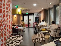 -麦当劳(中山大道中店)