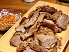 -蒙艾里民族传统菜蒙餐