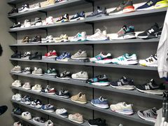 -ABC MART(心斎橋店)