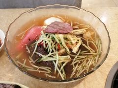 -英子补身汤(海兰路店)