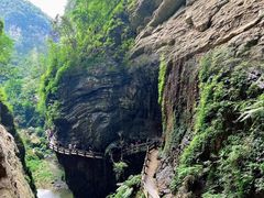 -龙水峡地缝景区