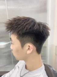 -尤司男士国潮理发馆