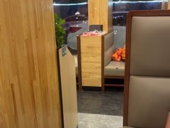 -啊美丽炭火烤肉(滑翔一店)