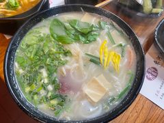 -束河人家(南锣鼓巷店)