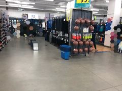 -迪卡侬(观山店)