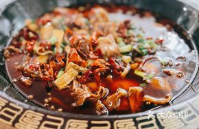 Stewed Pig Intestines with Chicken