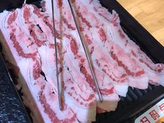 烤雪花原味牛五花-烤路里·韩国品质自助烤肉(石路天虹4号店)
