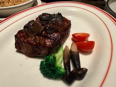 -食间牛排(重庆路万达店)