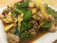 炒牛蛙-黑皮酸菜鱼(绣花巷店)