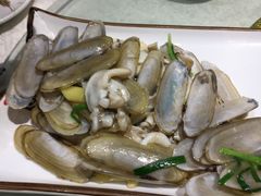 -启东海鲜人家(古美路店)