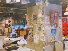 大堂-鲜入围煮花胶鸡海鲜火锅