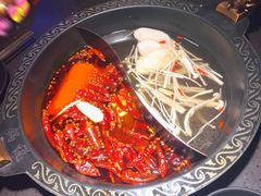 -锅说大脸毛肚重庆老火锅(佐阾店)