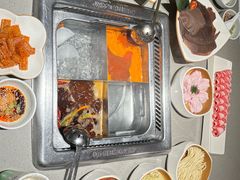 -海底捞火锅(银泰中心店)
