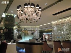 -鼎鼎香·港式火锅(北京SKP店)