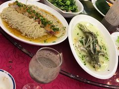 -沁园春酒店(沿河街店)