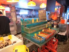 -鲜入围煮花胶鸡海鲜火锅