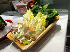 -红鼎豆捞·专注品质海鲜20年(宝丰路店)